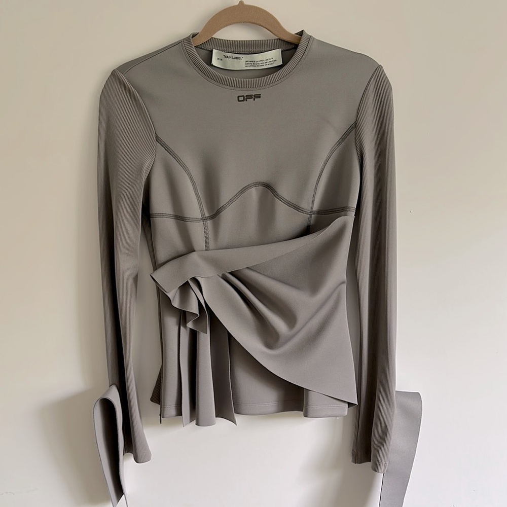 Off-White Gray Jersey Wrap Top Size 40 Pristine Condition